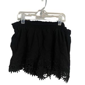 Women’s Small Black Shorts